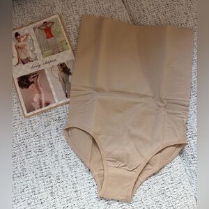 NWT Seamless Tan Body Shaper
